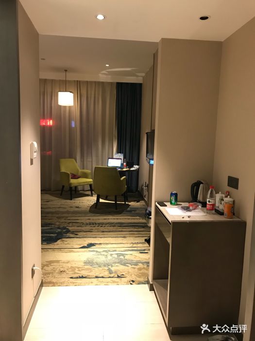 张家港国贸酒店 智慧赋能，设备演绎高端服务新境界